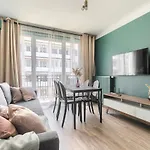 888 Bulwary Stare No 1 Apartment *