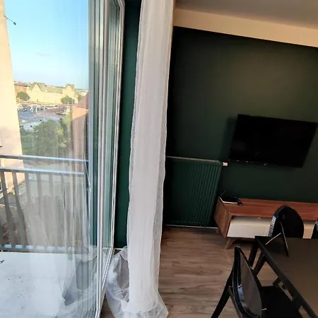 888 Bulwary Stare No 1 Apartmán