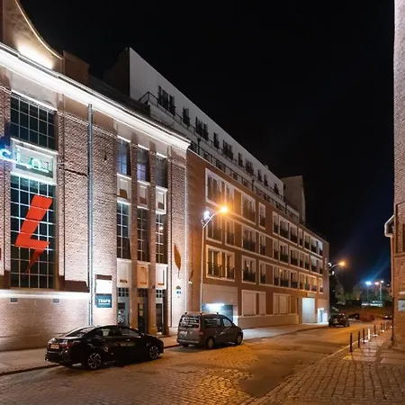 888 Bulwary Stare No 1 Apartmán