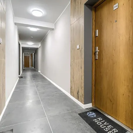 888 Bulwary Stare No 1 *